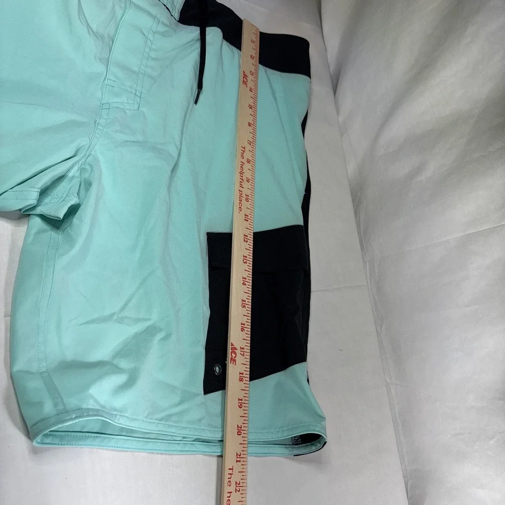 Loco Skailz Board Shorts Fishing Swim Trunks Performance Cargo Men’s Size 40